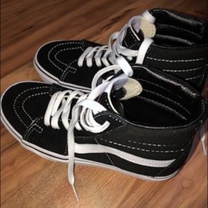 Women’s Hightop Vans